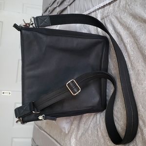 Gun Tote'n Mamas Bucket Tote